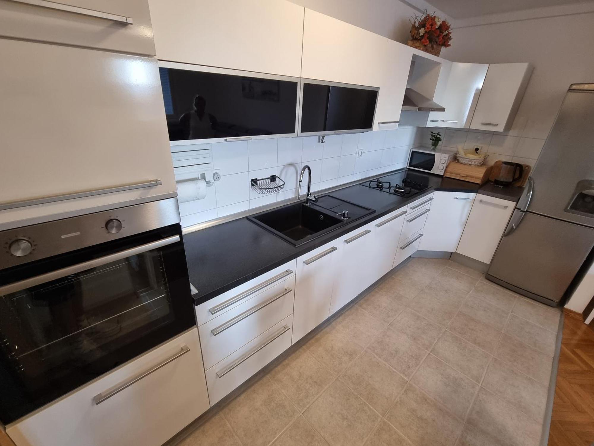 Rosa Apartman